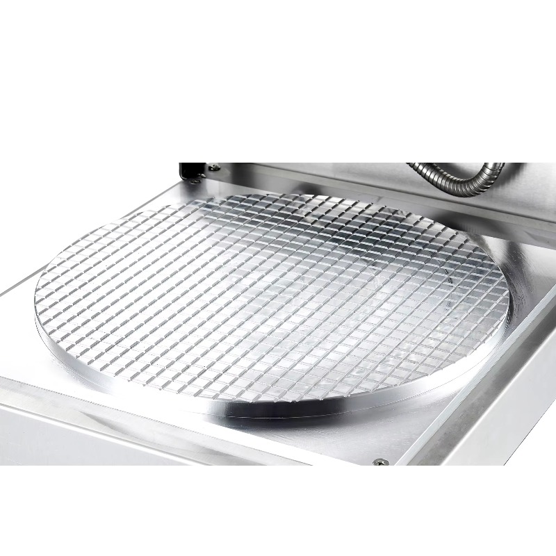 آلة صنع بسكويت مخروط الآيس كري - مراجعة Waffle Cone Maker وسعره