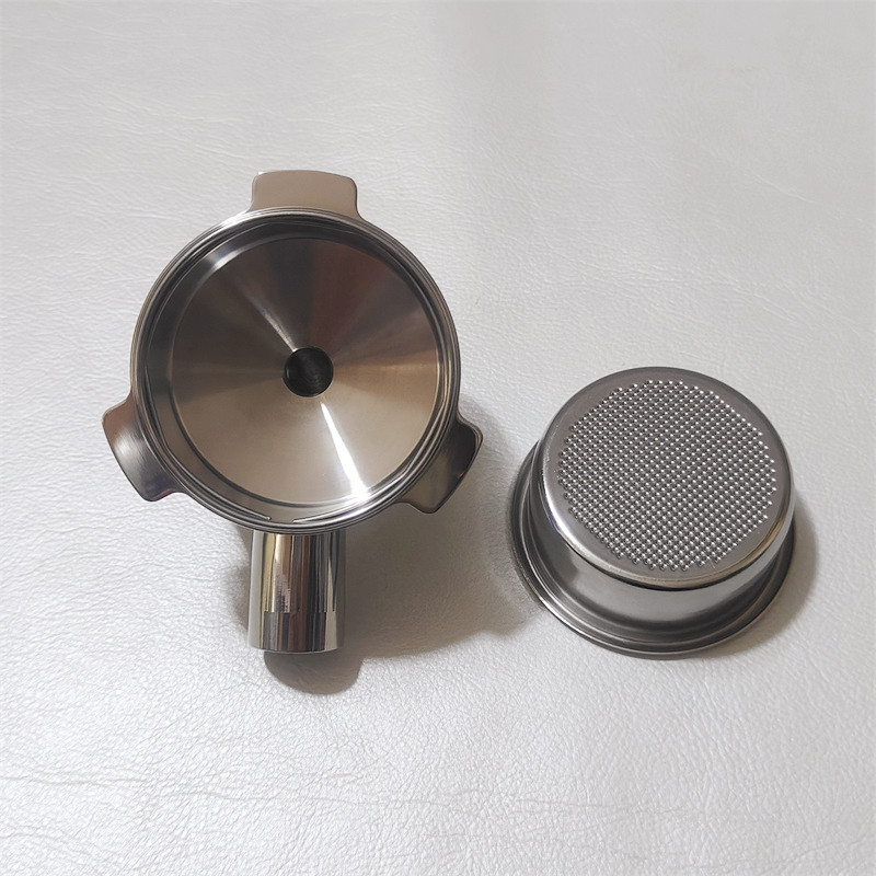 رأس فلتر مزدوج الفوهة مقاس 54  - مراجعة Breville Espresso Barista Express وسعره
